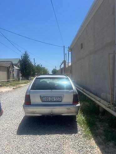 cruiser: Mercedes-Benz C‑Class Universal (W202) – gümüş rəngli stansiyon vaqon — 5