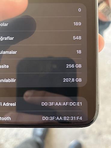 Apple iPhone: IPhone 11 Pro Max, 256 GB, Space Gray, Face ID — 8