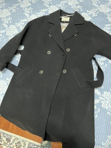 мужское зимнее пальто с капюшоном: Двубортное женское пальто Y-ELIT - Цвет: черный - Крой: прямой