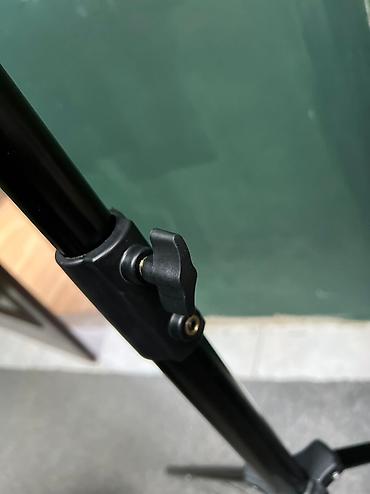 Другие аксессуары для фото/видео: Продается стойка 2,8 метра, ( толстый а не тонький) 35мм и держатель — 3