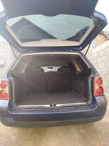 Volkswagen: Volkswagen Amarok: 2001 г., 1.8 л, Механика, Бензин, Универсал — 3