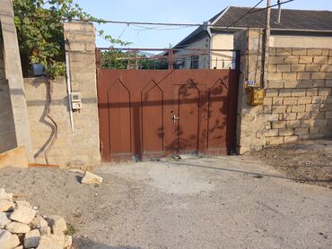 meronun arxası: 5 otaqlı, 110 kv. m, Kredit yoxdur, Orta təmir