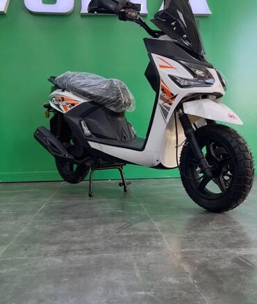 suzuki gn: Скутер Suzuki, 150 куб. см, Бензин, Новый, В рассрочку