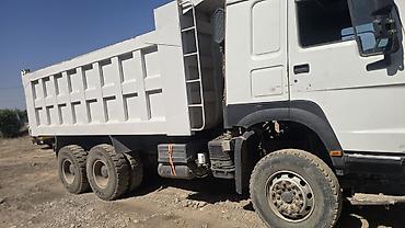 хово кум: Самосвал HOWO Sinotruk 371 - Конфигурация колес: 6x4/8x4 (по фото – — 2