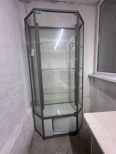 Другое оборудование для бизнеса: ПРОДАЕТСЯ ВИТРИНА СТЕКЛЯННАЯ.
ЦЕНА 7000сом
обр. по номеру