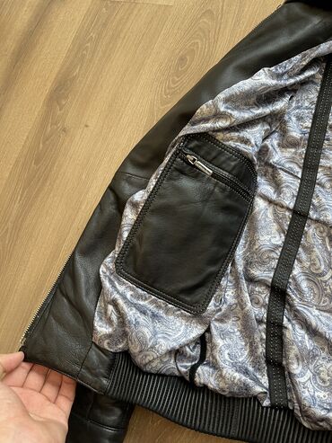 Kurtkalar: Kurtka, Dəri, Qış, Stefano Ricci, M — 3