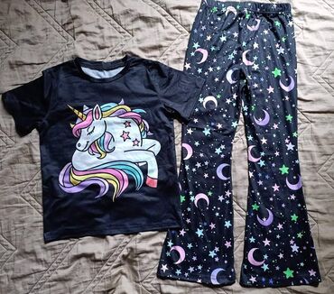 deciji dzipovi na akumulator polovni: Set: Leggings, T-shirt, 122-128