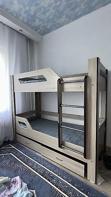 детские сопоги: Продаю прям такую же кровать двухъярусную б/у могу чуть скинуть цену — 1