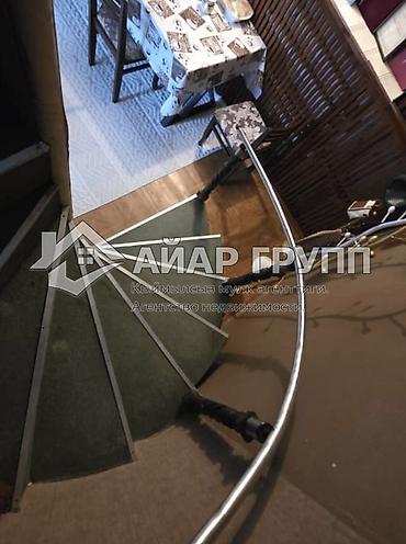 Продажа коттеджей и домов: 5 комнат, 180 м², 10 соток, Кара-Балта, Агентство недвижимости — 21