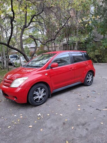 Toyota: Toyota ist: 2003 г., 1.3 л, Бензин, Универсал