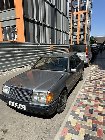 вампер 124: Mercedes-Benz W124: 1992 г., 2.3 л, Автомат, Бензин, Седан — 1