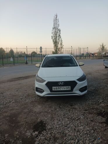 Hyundai: Hyundai Solaris: 2017 г., 1.6 л, Автомат, Седан