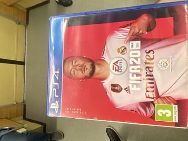 PS4 (Sony Playstation 4): PS4 üçün FIFA 20 (Disk, orijinal qutu ilə) - Platforma: PlayStation 4