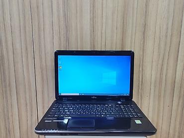 Fujitsu Lifebook AH531 • Intel Core i5-2450M prosessor • Intel HD