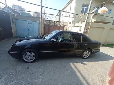 w210 lyuk: Mercedes-Benz E-Class: 2.3 l | 1998 il Sedan — 2
