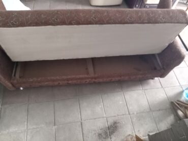 Divanlar: Di̇van-kravat, İşlənmiş, Açılan, Bazalı, Parça, Çatdırılma yoxdur — 9