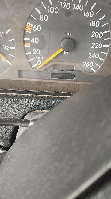 mersedes buferleri: Mercedes-Benz üçün VDO analoq sürətölçən paneli - Ölçü vahidi: km/h - — 1