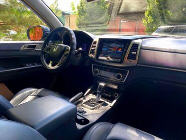 авто зеркала: Ssangyong Rexton: 2018 г., 2.2 л, Автомат, Дизель, Внедорожник