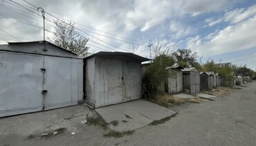 Продаю гараж: Продаю гараж в кооперативе N1. Находится мкр аламедин -1 по — 1