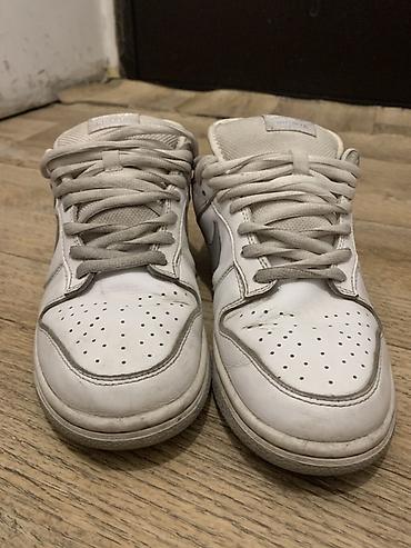 tech flees: Кроссовки Nike Dunk Low x Supreme (белые/серые) - Модель: Dunk Low - — 2
