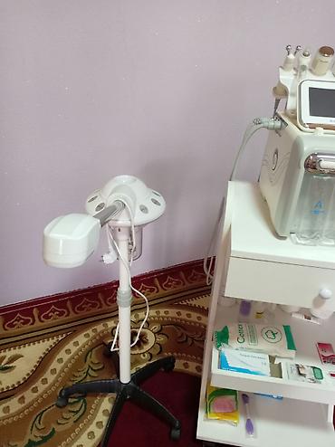 Salon, tibbi mebel: Kosmetologiya üçün tam təchizatlı aparat və mebel dəsti Tərkib: - — 7