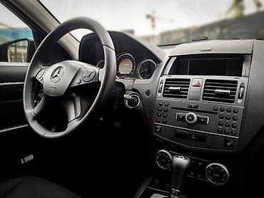 mersedes e class: Mercedes-Benz C-Class: 2010 г., Автомат, Бензин, Седан — 3