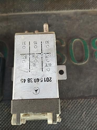 Генераторы: Генератор Mercedes-Benz 1991 г. — 19