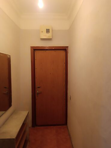 Uzunmüddətli kirayə mənzillər: Orta təmirli, kombi sistemli ev kirayə verilir. Zəhmət olmasa — 1