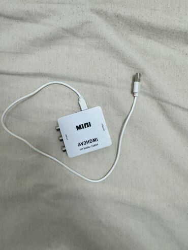 av resiver: Av to hdmi konventor ve hdmi kabel. Konventor 15 azn. Kabel 3 azn