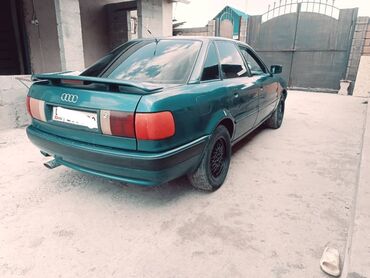 паста б4: Audi 80: 1992 г., 2.2 л, Механика, Бензин