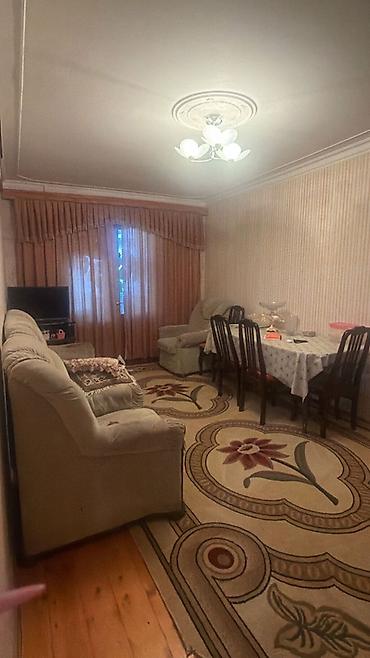 2ci el mebeler: Divan kreslolar stenka hamisi satilir Stol stul satilmir . 5-6 ilin — 2