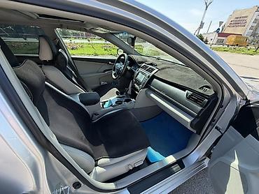 215 70 17: Toyota Camry: 2013 г., 2.5 л, Автомат, Гибрид, Седан — 9