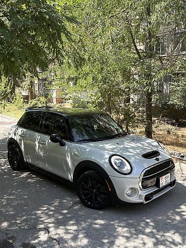 Mini: Mini Cooper S: 2017 г., 2 л, Механика, Бензин, Хэтчбэк — 4