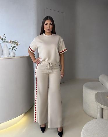 Gornji i donji deo: ❤️Top komplet – majica i pantalone sa srcima — 9