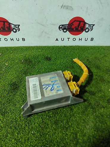 Блок управления SRS (airbag) для Honda Accord CG6, двигатель F18B, год