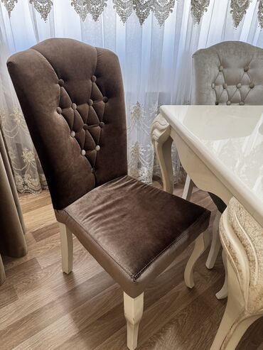 Masa və oturacaq dəstləri: Qonaq otağı üçün, İşlənmiş, Açılmayan, Dördbucaq masa, 8 stul -da lalafo.az — 5 Masa və oturacaq dəstləri: Qonaq otağı üçün, İşlənmiş, Açılmayan, Dördbucaq masa, 8 stul — 5