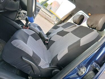 Volkswagen: Volkswagen Bora: 1.9 l | 2004 г. Limuzina — 12