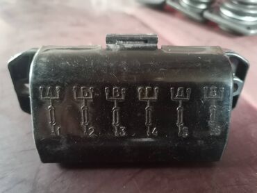 Auto delovi: Kutija osiguraca manja Lada 2121,21213,21214 Niva. Novo. Originalno — 6