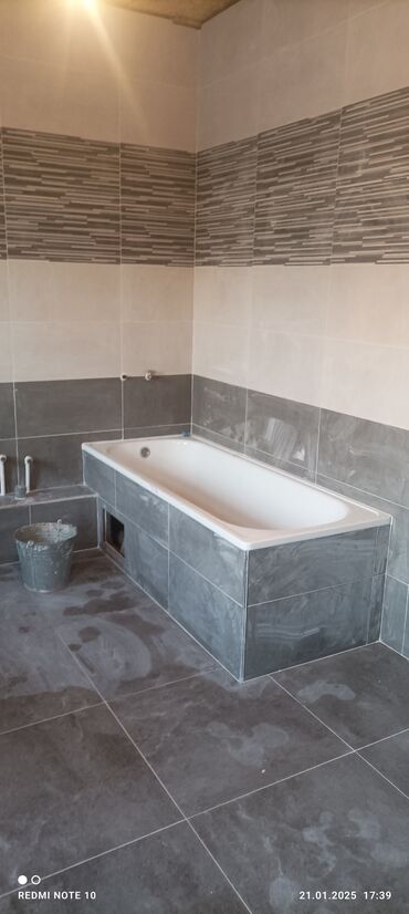 Укладка плитки: Подготовка стен для укладки, Подготовка стен для грунтовки, Резка плитки | Керамическая плитка, Керамогранитая плитка, Мозаичная плитка | Вертикальная укладка, Диагональная укладка, Горизонтальная укладка Больше 6 лет опыта — 12