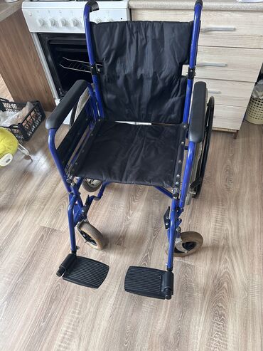 Инвалидные коляски: Продаётся коляска инвалидная