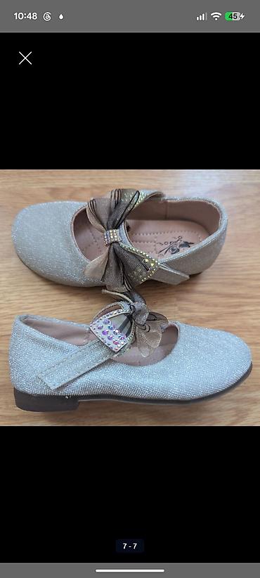 nike react: Обувь для девочки. Ибраимова 30, Боконбаева. Туфли 26 размер. 1) — 4