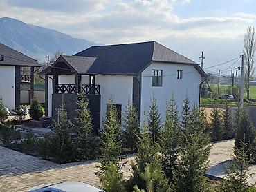Дома: На продажу вышли 2 загородных дома с шикарным видом на горы и — 3