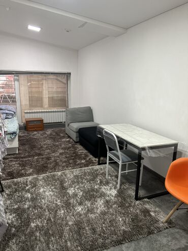 rabota za rubezhom iz kyrgyzstana: 1 комната, Риэлтор, Без подселения, С мебелью полностью