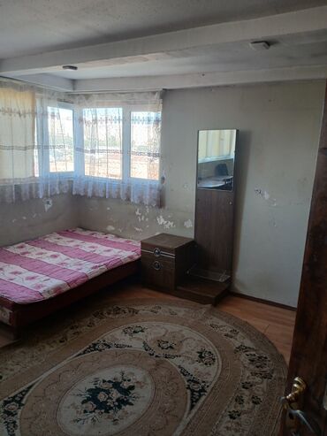 memar ecemi kiraye ev: Yasamalda insatclar metrosuna yaxın 2otaglı heyet evi kirayə verilir