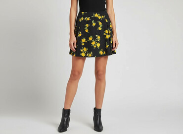 new yorker spódnice plisowane: Terranova, Women`s skirt, size XS