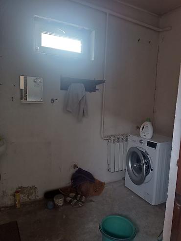 осень срочно: Продается участок с домом в районе Ак Ордо 1. Размер участка 4 сотки — 10