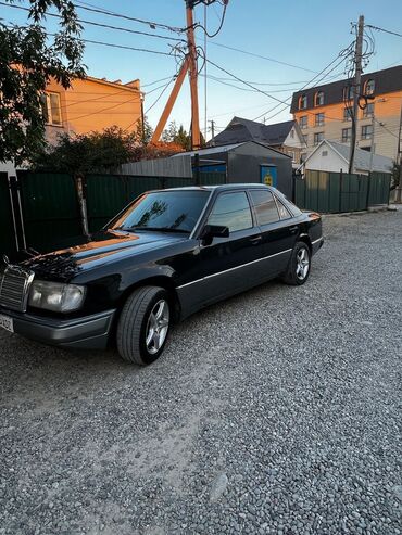 спринтер запчасти кузов: Mercedes-Benz W124: 1995 г., 2 л, Механика, Газ, Седан