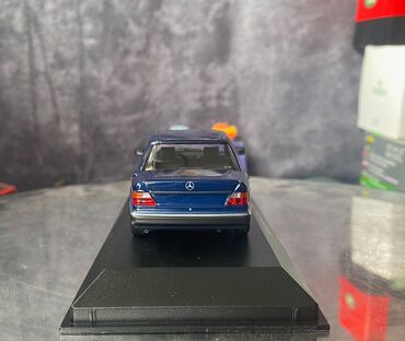 Avtomobil modelləri: Mercedes, 1984 il, 1:43, Dəmir, Ödənişli çatdırılma — 17