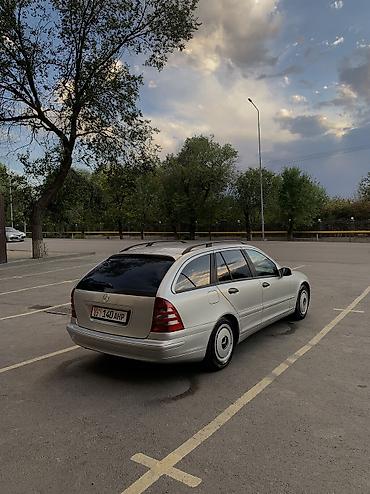бенза каса: Mercedes-Benz C-Class: 2001 г., 2.2 л, Автомат, Дизель, Универсал — 5