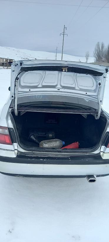 Mazda: Mazda 626: 1997 г., 1.8 л, Механика, Бензин, Седан — 10